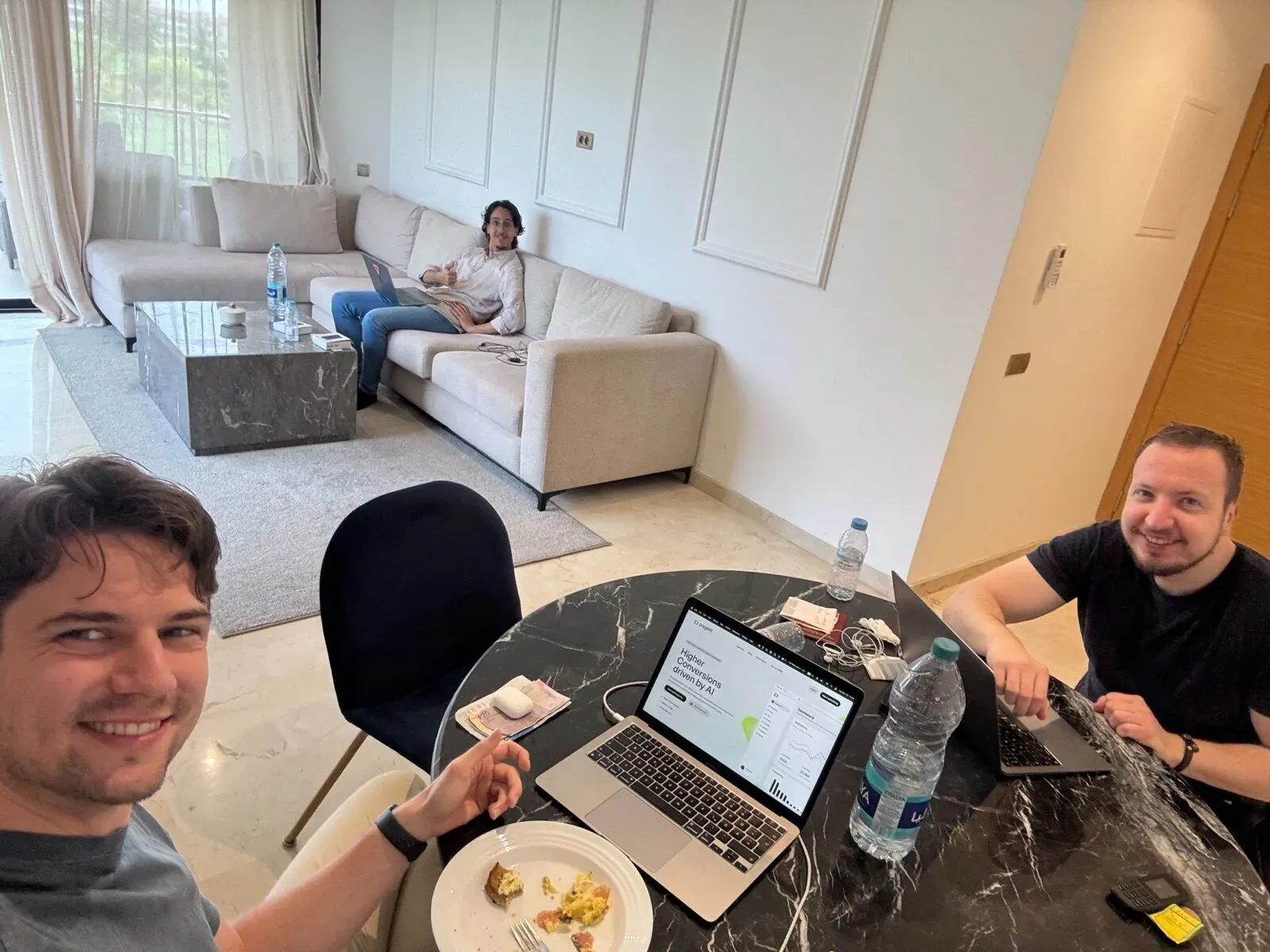 Working session on a team workation